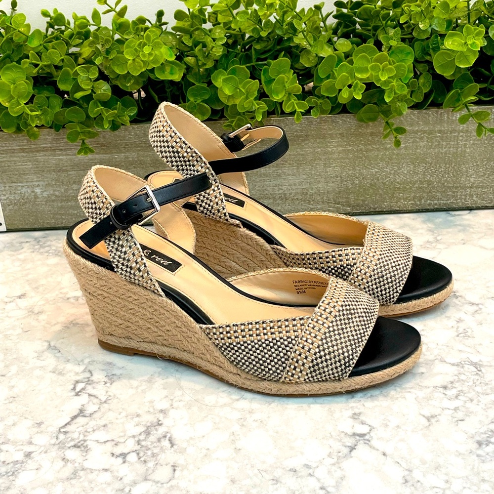EUC - Violet & Red Textured Wedge Espadrille, Sz 9.5
